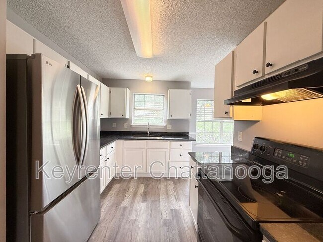 Foto del edificio - 208 Cliftview Dr