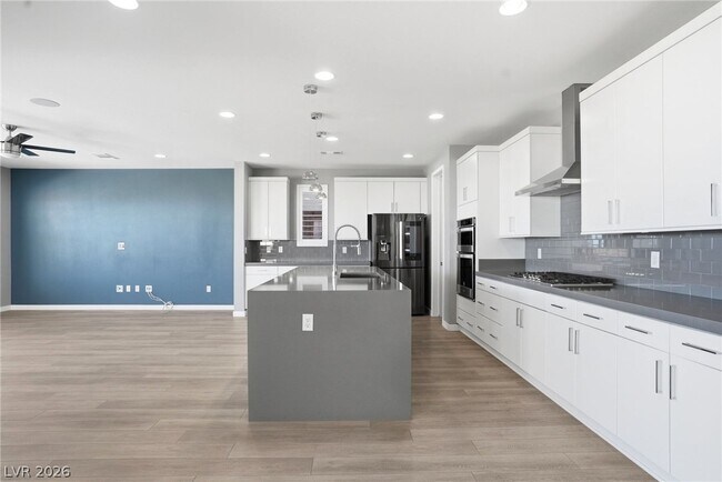 Foto del edificio - 2604 Evolutionary Ln