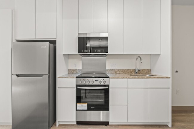 Building Photo - Studio at The Flats at Sky Ala Moana East!