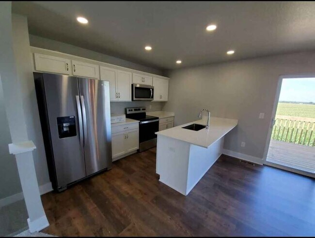Foto del edificio - 312 NE Whitetail Dr