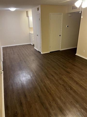 Foto del edificio - 4859 Cedar Springs Rd