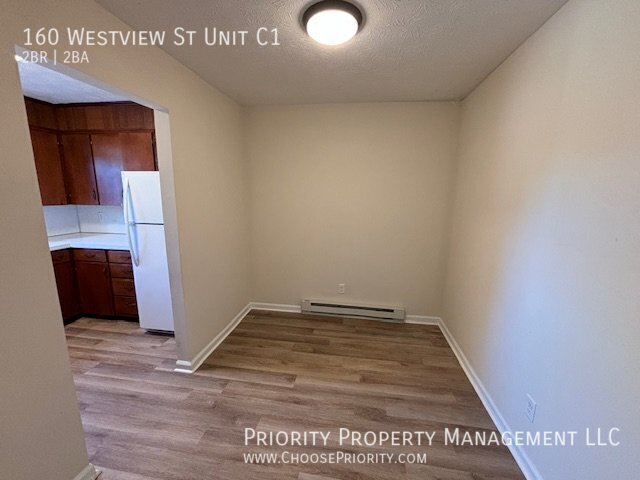 Building Photo - Lease Pending