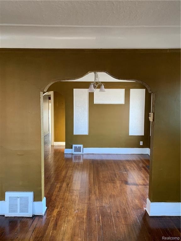 Building Photo - 4981 Larkins St