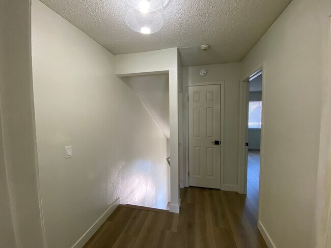 Foto del edificio - 1481 Parkway Dr