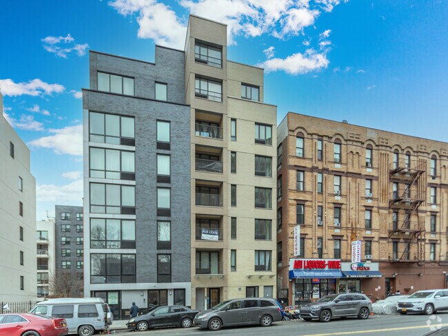 Foto del edificio - 42 E 132nd St