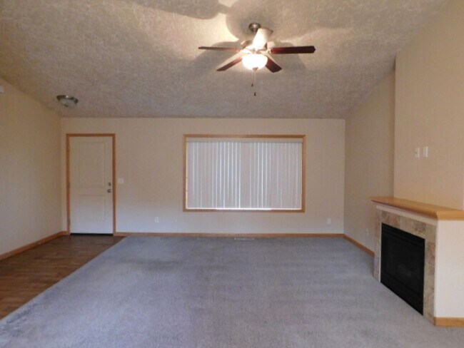 Foto del edificio - 3Bd/2Ba Single Story House - Available Soon!