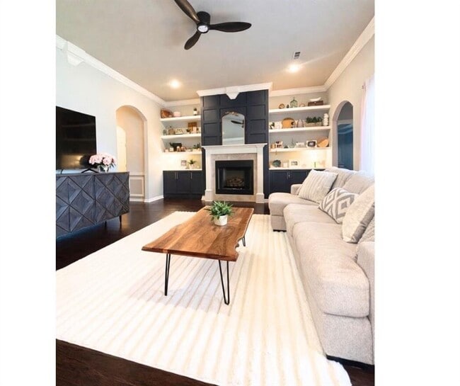 Building Photo - 3703 SW Polestar Cove