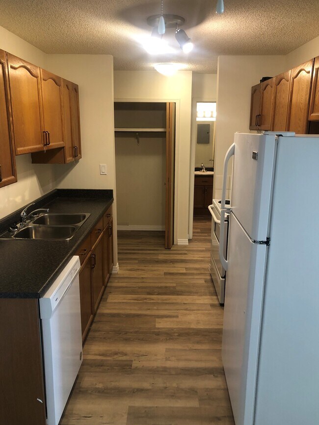 Photo du bâtiment - Ridgewood Manor