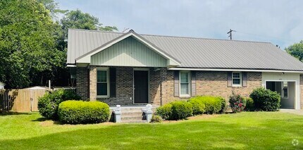 Building Photo - 422 Minter Dr