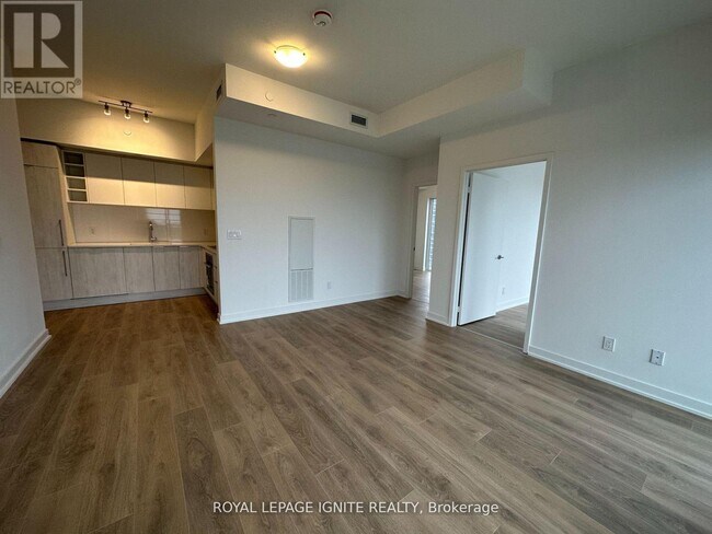 Building Photo - 2031 Kennedy Rd