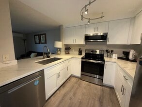 Building Photo - 2747 S Kihei Rd