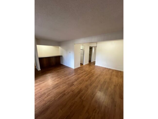 Foto del edificio - 4647 S Lowell Blvd