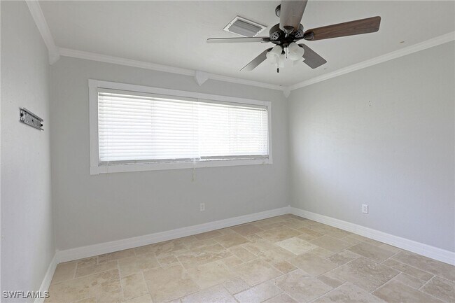 Foto del edificio - 1352 Shadow Ln