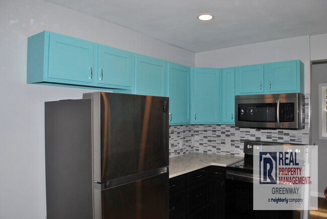 Foto del edificio - Quiet Safe Neighborhood Newly Renovated Home