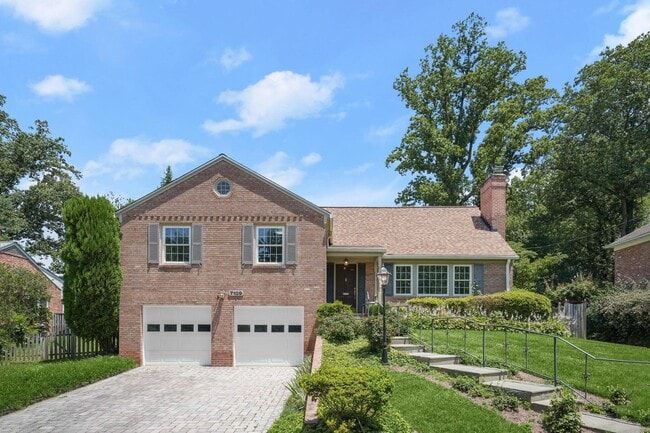 Building Photo - 7109 Radnor Rd