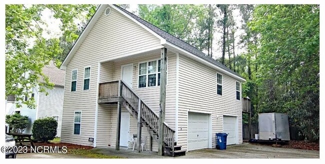 Building Photo - 4316 McClelland Dr