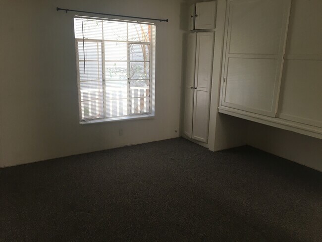 Foto del edificio - 1218 6th St
