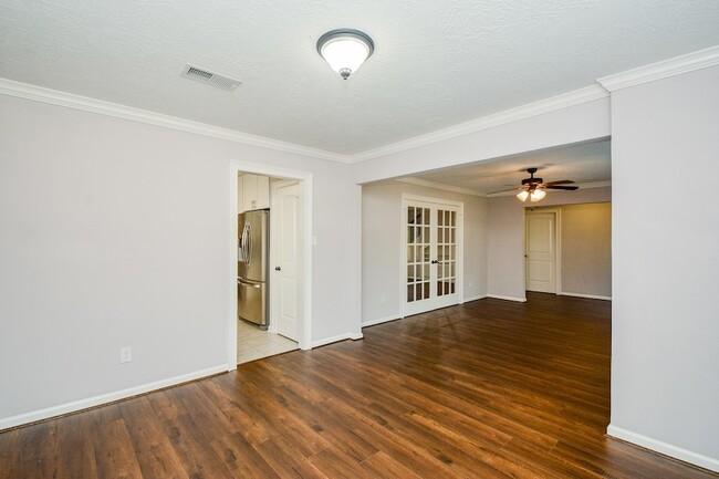 Building Photo - 11610 Cypresswood Dr