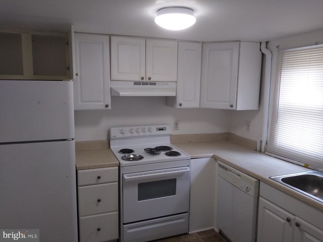 Foto del edificio - 3901 Hampden St