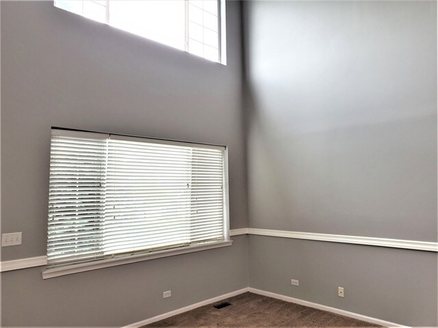 Foto del edificio - 3101 Anton Drive Unit 15 4