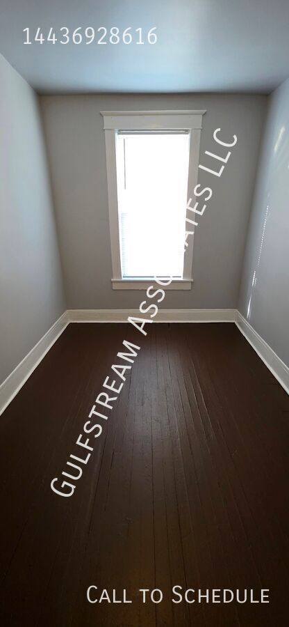 Foto del edificio - 3817 W Garrison Ave