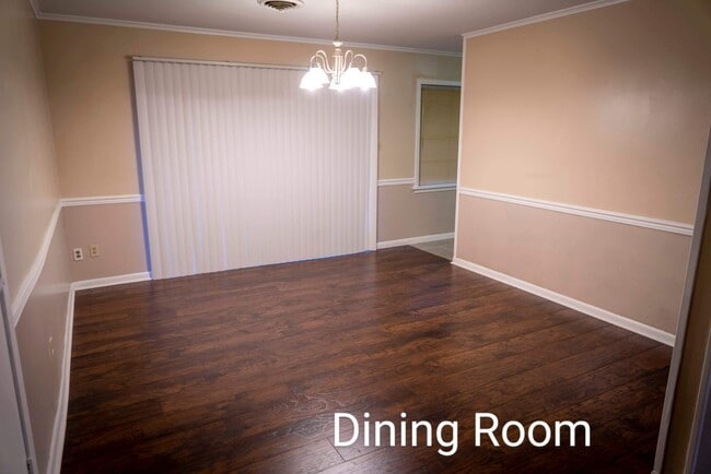 Dining Room - 1503 Bistineau St