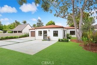 Building Photo - 2174 Melville Dr