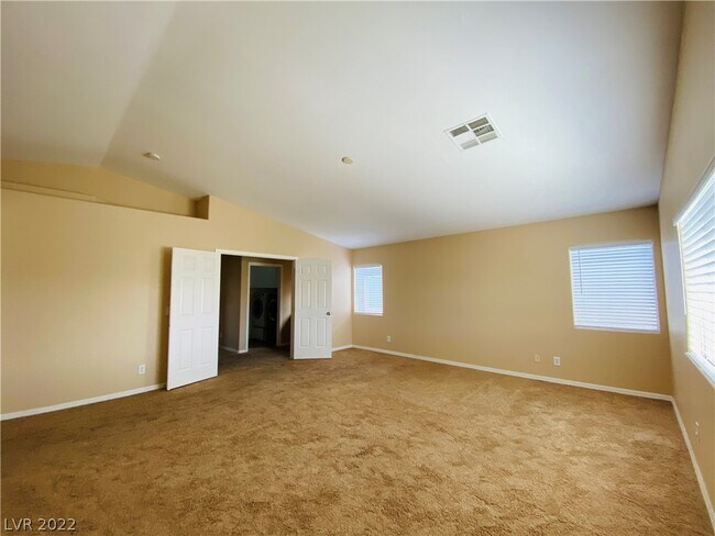 Foto del edificio - 435 Foster Springs Rd