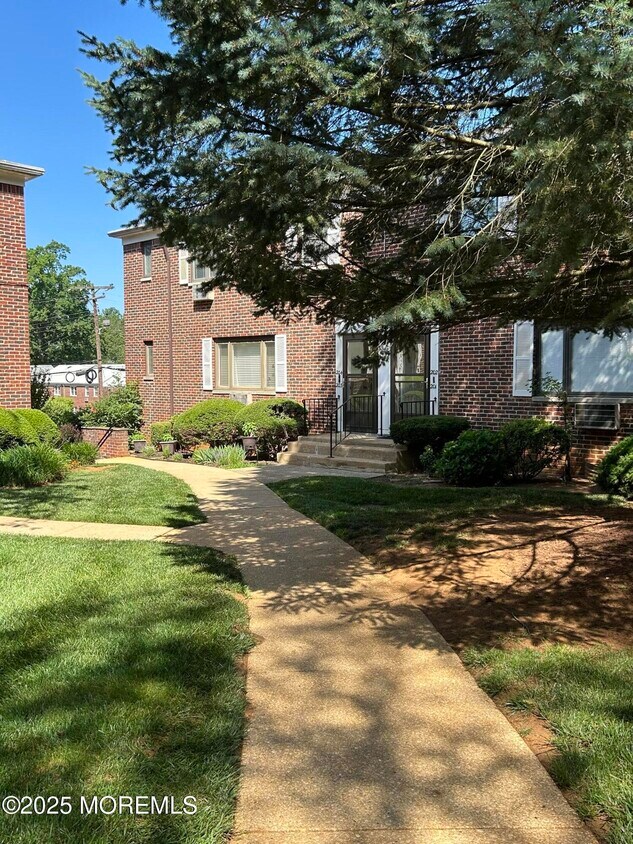 Foto principal - 204 Manor E