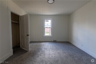 Building Photo - 501 11th St NW