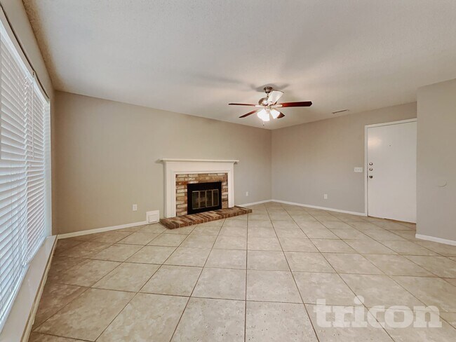 Foto del edificio - 1030 Cheyenne Meadows Dr