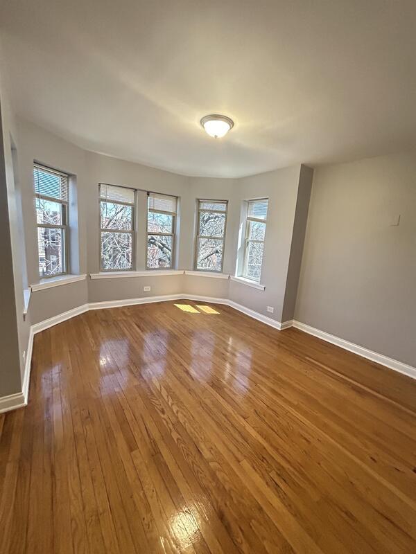 7150 S Cornell Ave Unit 3E, Chicago, IL 60649 Condo for Rent in