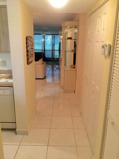 Foto del edificio - 6795 Huntington Ln