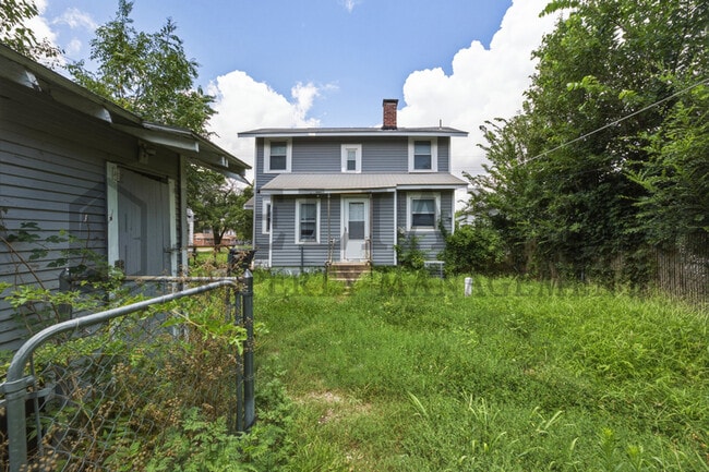 Building Photo - 432 S Osage St