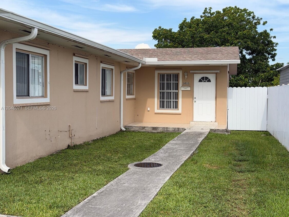 Photo - 3810 Southwest 89th Avenue, Miami, FL 33165 - 3 BR 2 BA multi-family home