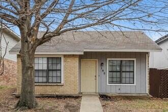 Building Photo - 140 Callender Dr