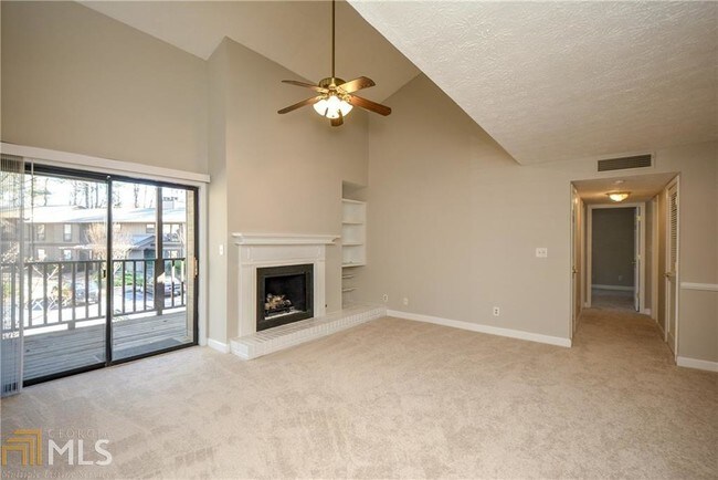 Building Photo - 3915 Cedar Cir