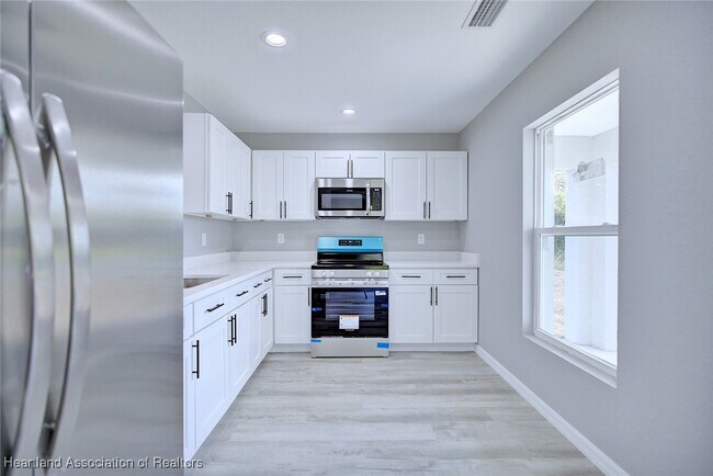 Foto del edificio - 275 Cumquat Rd NW