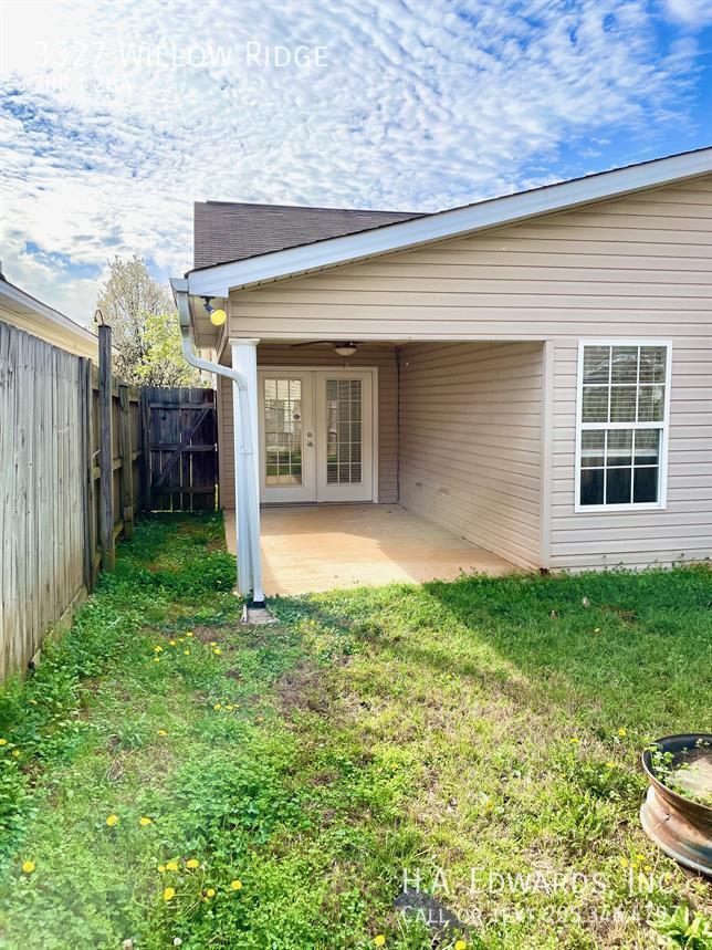 Photo - 3327 Willow Ridge- House
