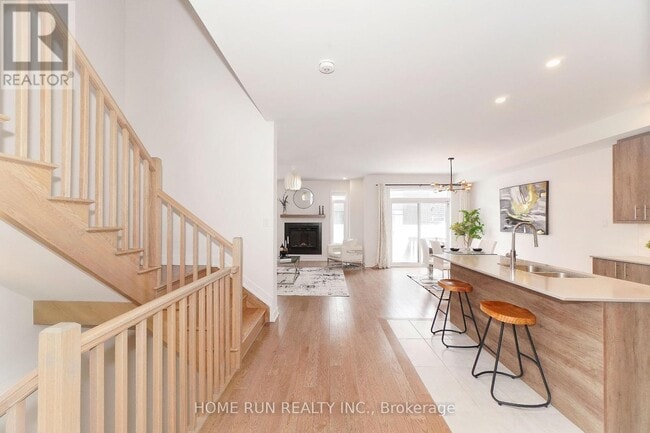 Building Photo - 1051 Hydrangea Ave