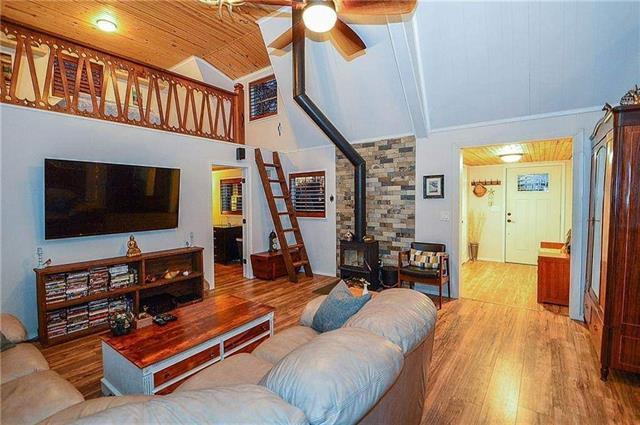 Foto del edificio - 661 Private Rd 7422