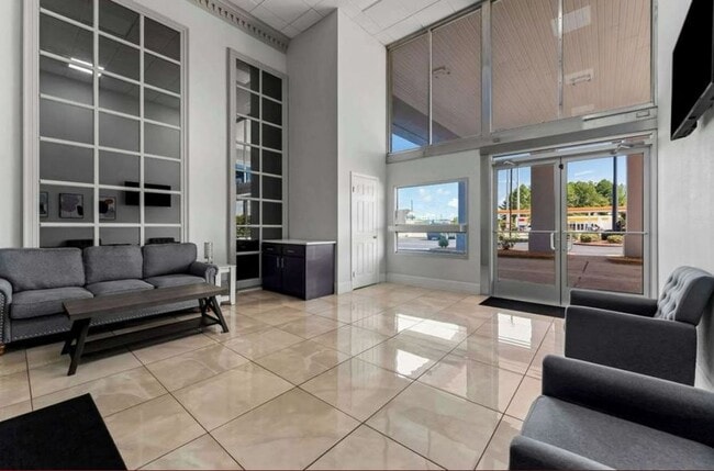 Building Photo - Urban Lofts