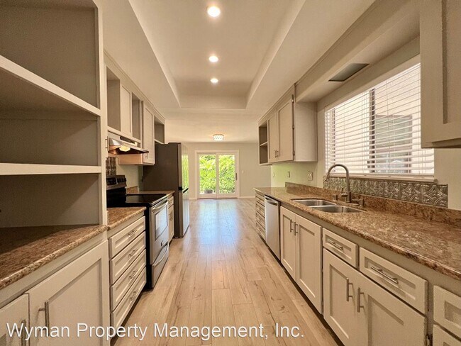 Foto del edificio - 3 br, 2 bath House - 3531 Glenbrook Lane