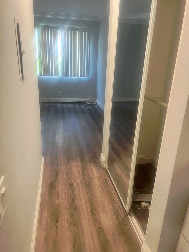 Foto del edificio - 5460 White Oak Ave