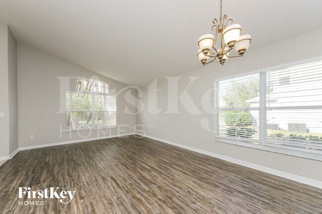 Foto del edificio - 5219 Alavista Dr