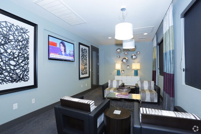 Casa club - Elysian St Rose