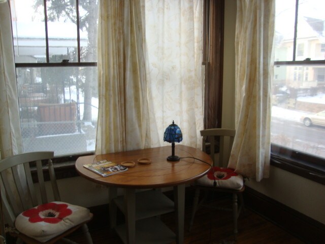 Sunroom1 - 2437 Garfield Ave