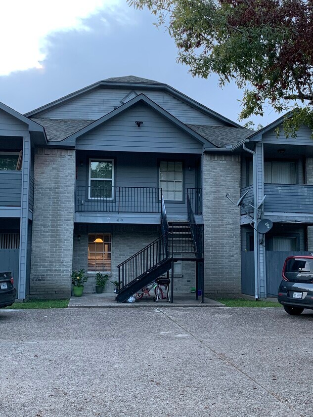 Primary Photo - 810 Jefferson Ave