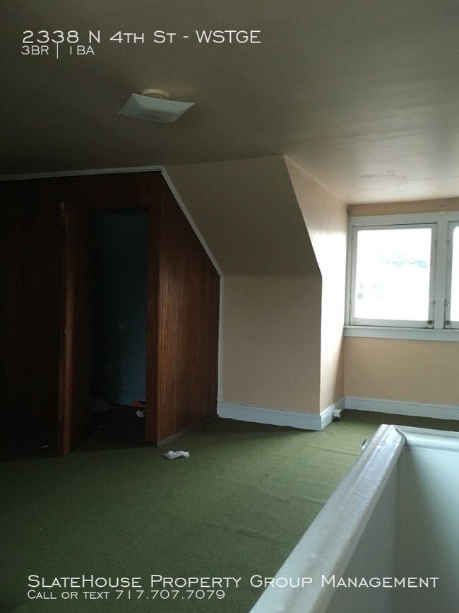 Building Photo - Large 4 bedroom in uptown Harrisburg