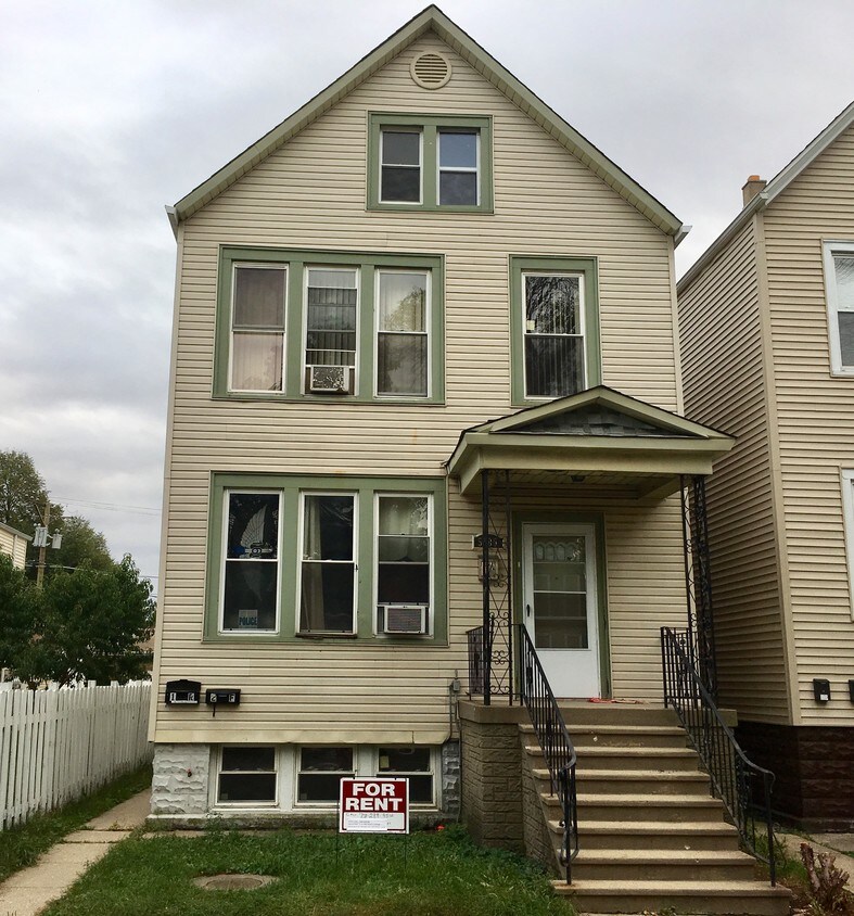 FRONT BUILDING - 5005 W 31st St
